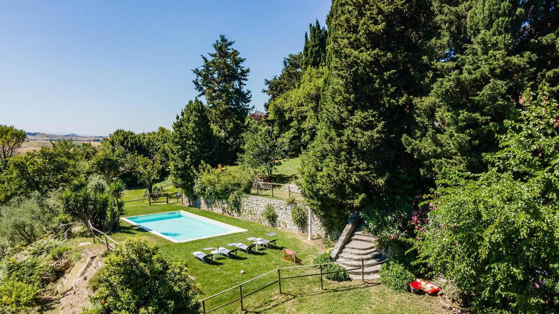 Cozy Apartment In Castelanselmo With Kitchen Castell'Anselmo